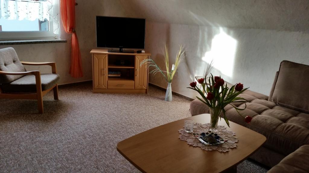 Ferienwohnung Zum Wald Sellin  Ngoại thất bức ảnh